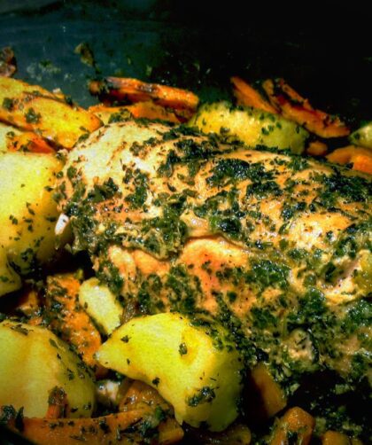 indyk pieczony z ziemniakami i marchewką